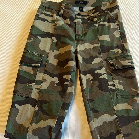 Woman’s J.Crew 9” Cargo Toothpick Size 24 Pants - Picture 9 of 14